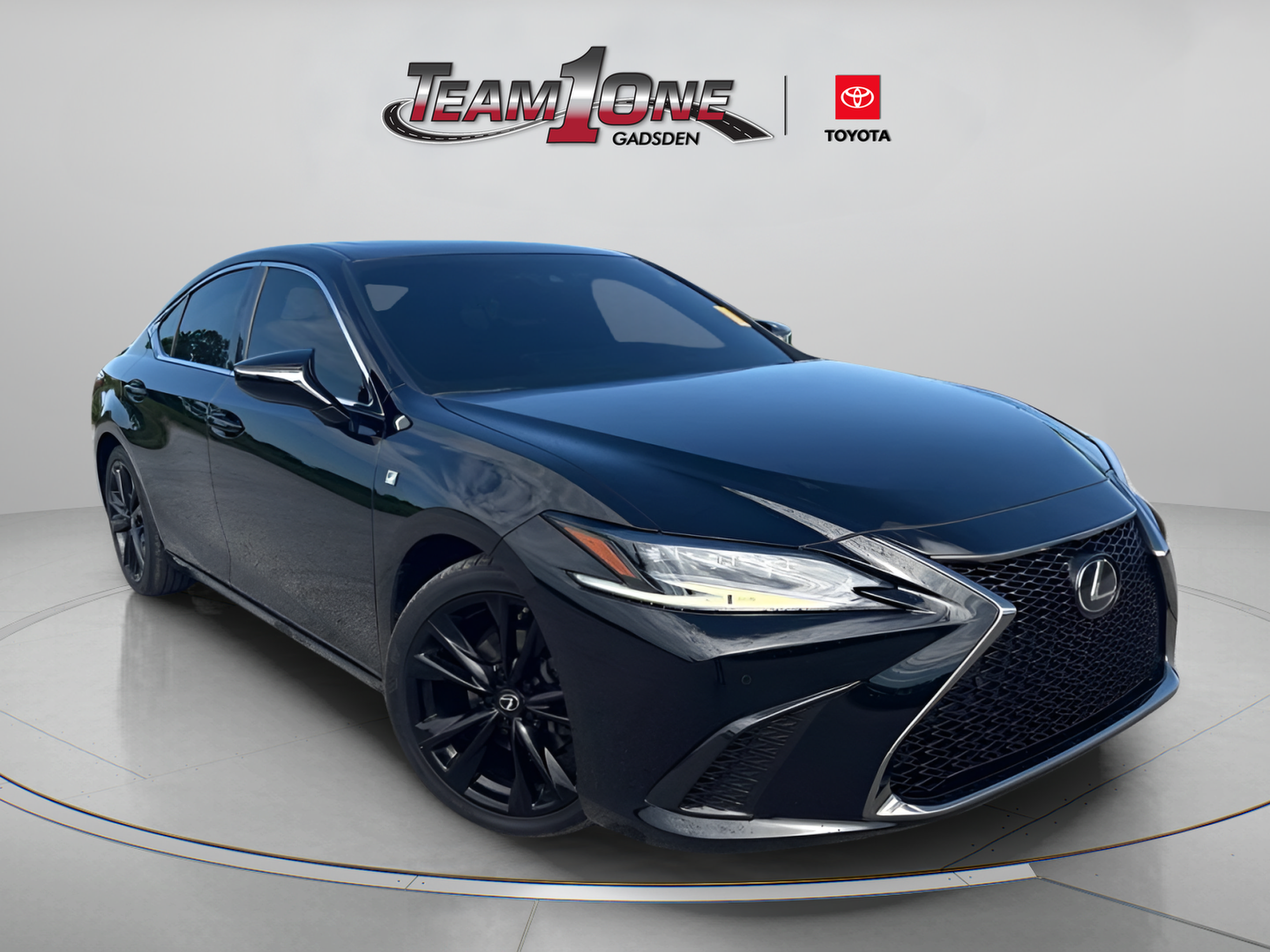 Used 2022 Lexus ES 350 F Sport w/ Accessory Package 2