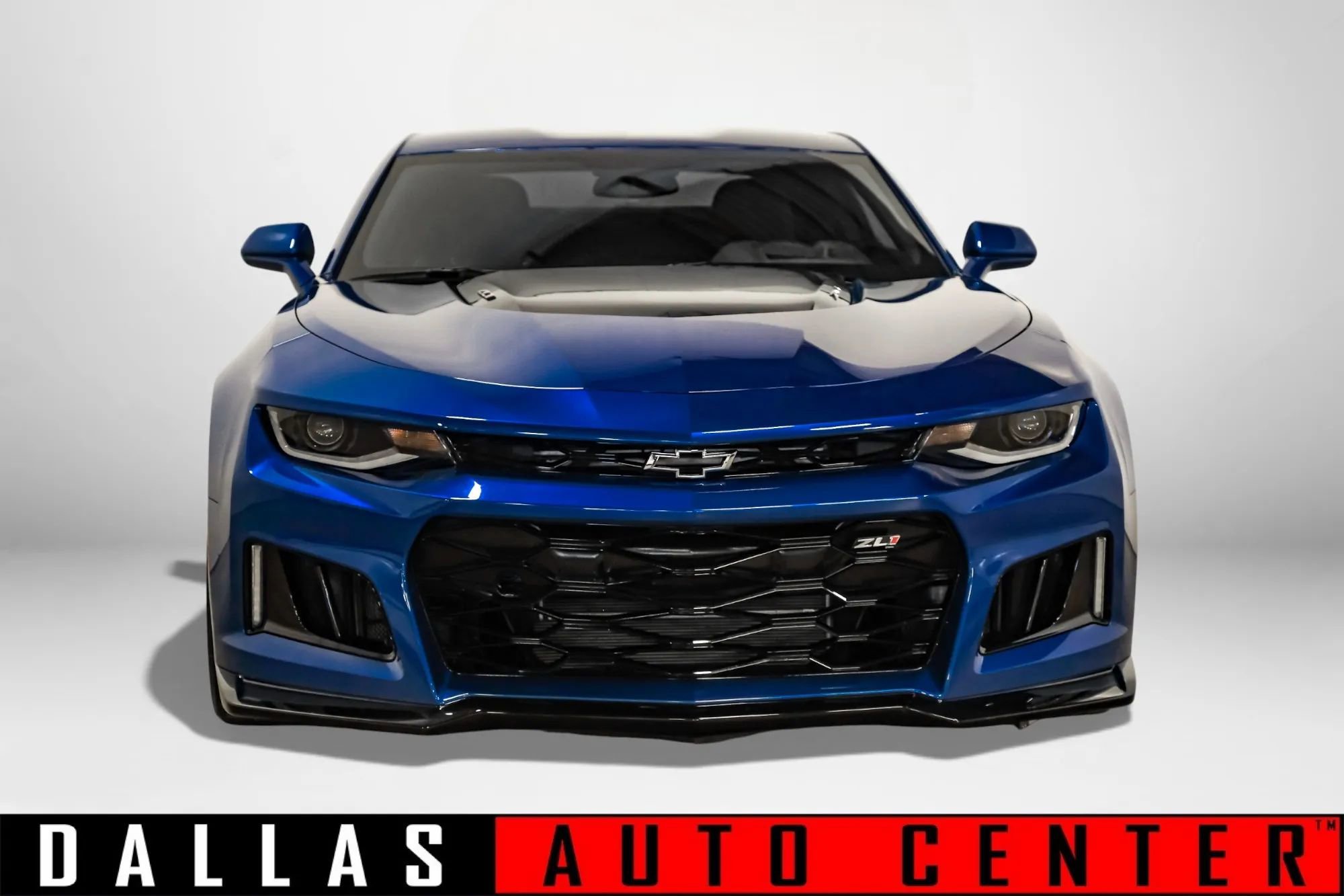Used 2018 Chevrolet Camaro ZL1 image 2