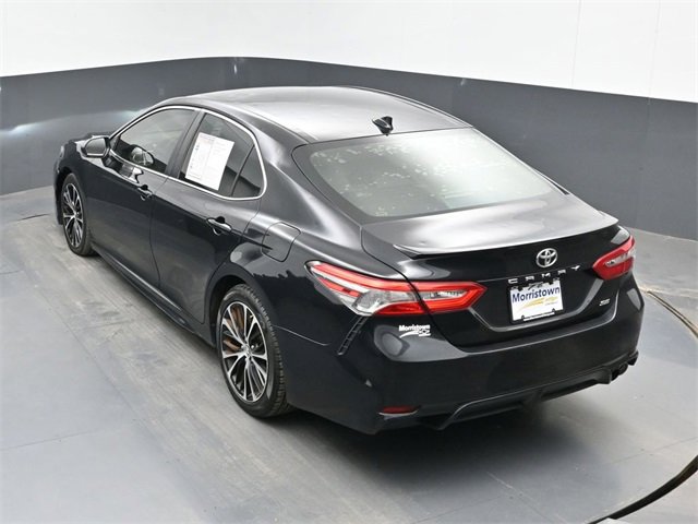 Used 2018 Toyota Camry L image 36