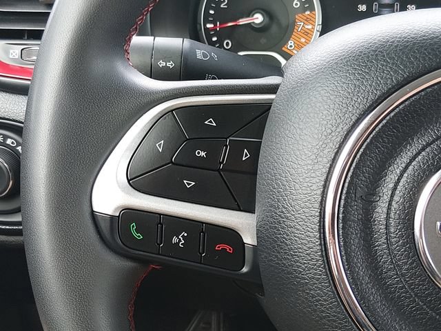 Used 2023 Jeep Renegade Trailhawk AWD/4WD image 24
