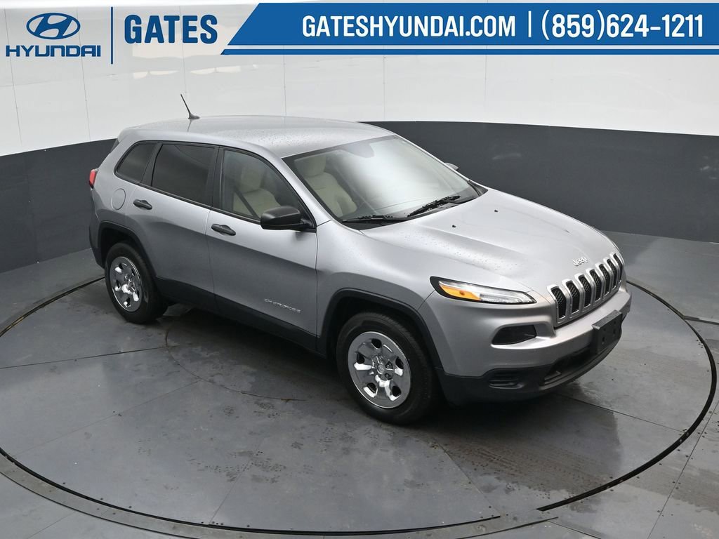 Used 2017 Jeep Cherokee Sport w/ Safety Group image 41