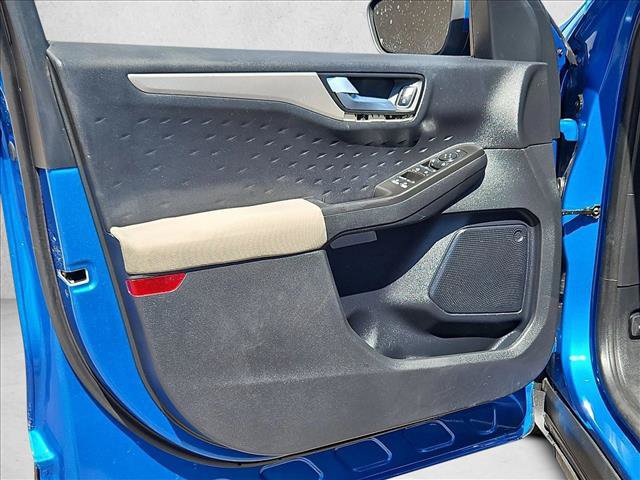 Used 2020 Ford Escape SE FWD image 11