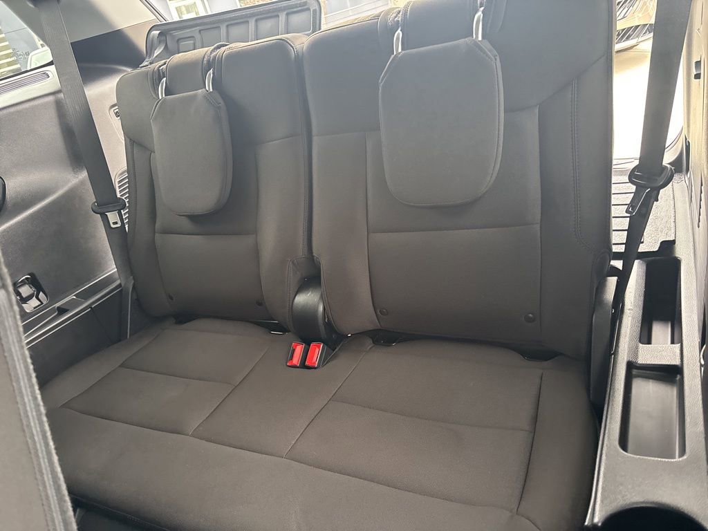 Used 2020 Ford Explorer XLT w/ Comfort Package image 26