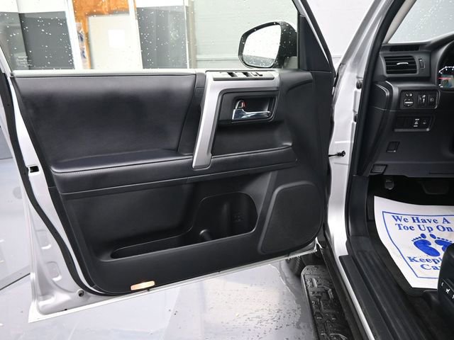 Used 2023 Toyota 4Runner SR5 image 10
