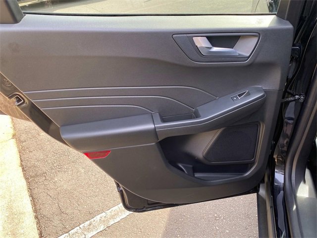 Used 2023 Ford Escape ST-Line Elite image 10