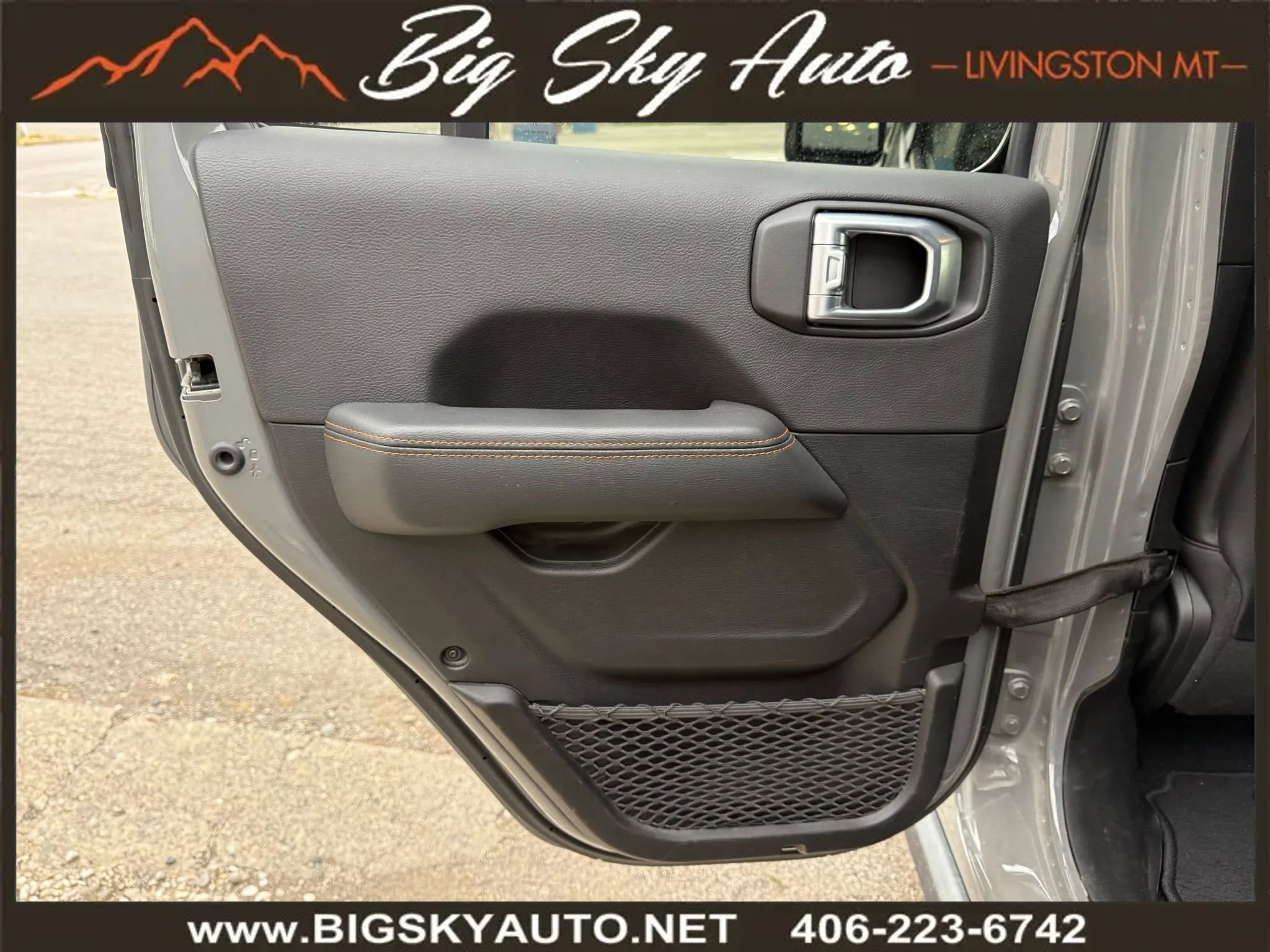 Used 2021 Jeep Gladiator Mojave w/ Uconnect 4C Nav & Sound Group image 16
