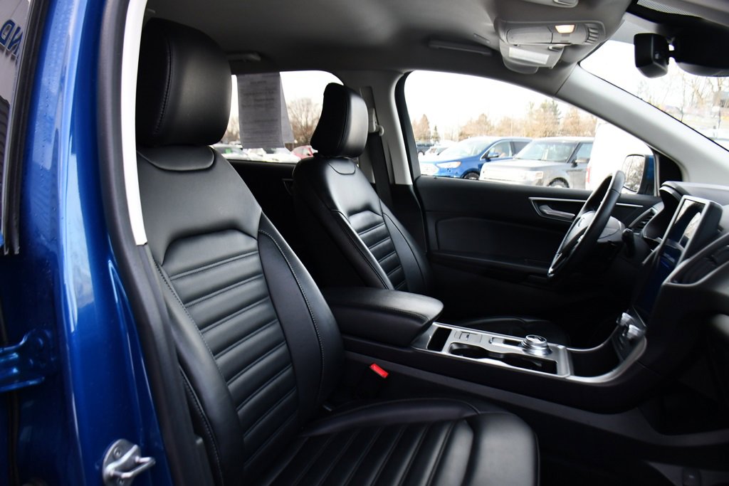 Used 2024 Ford Edge SEL w/ Convenience Package image 16