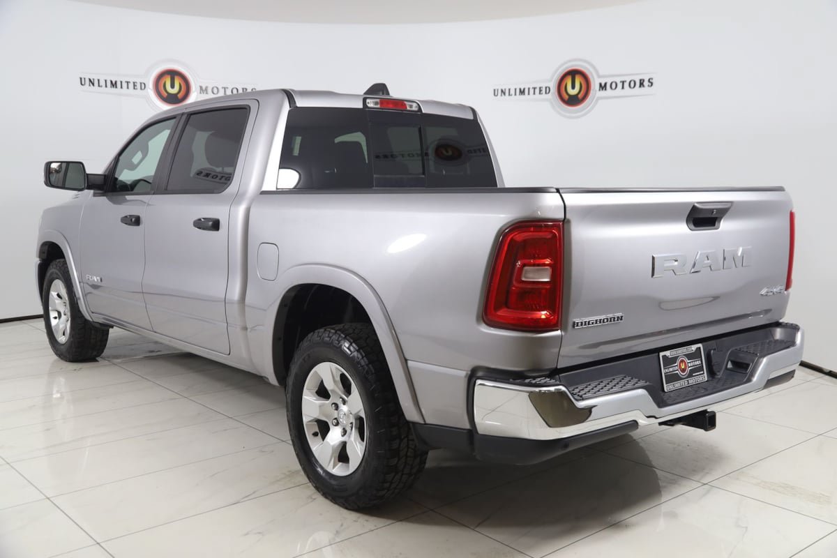 Used 2025 RAM 1500 Big Horn AWD/4WD image 4