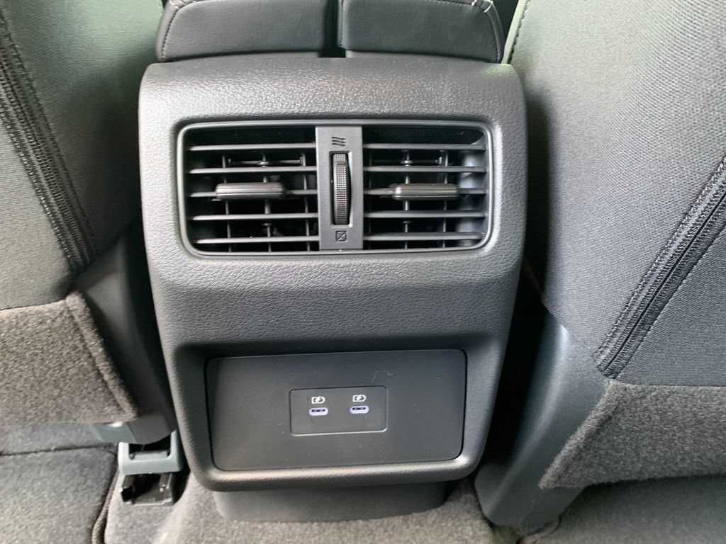New 2026 Nissan Rogue SV FWD image 19