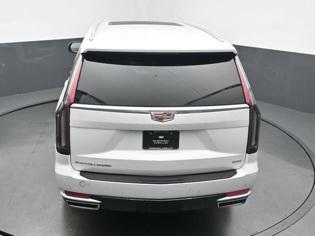 Used 2023 Cadillac Escalade Premium Luxury AWD/4WD image 42