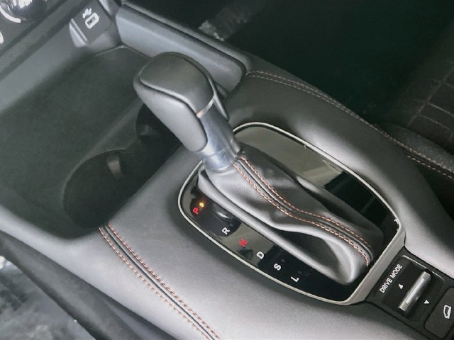 Certified 2025 Honda HR-V Sport image 24