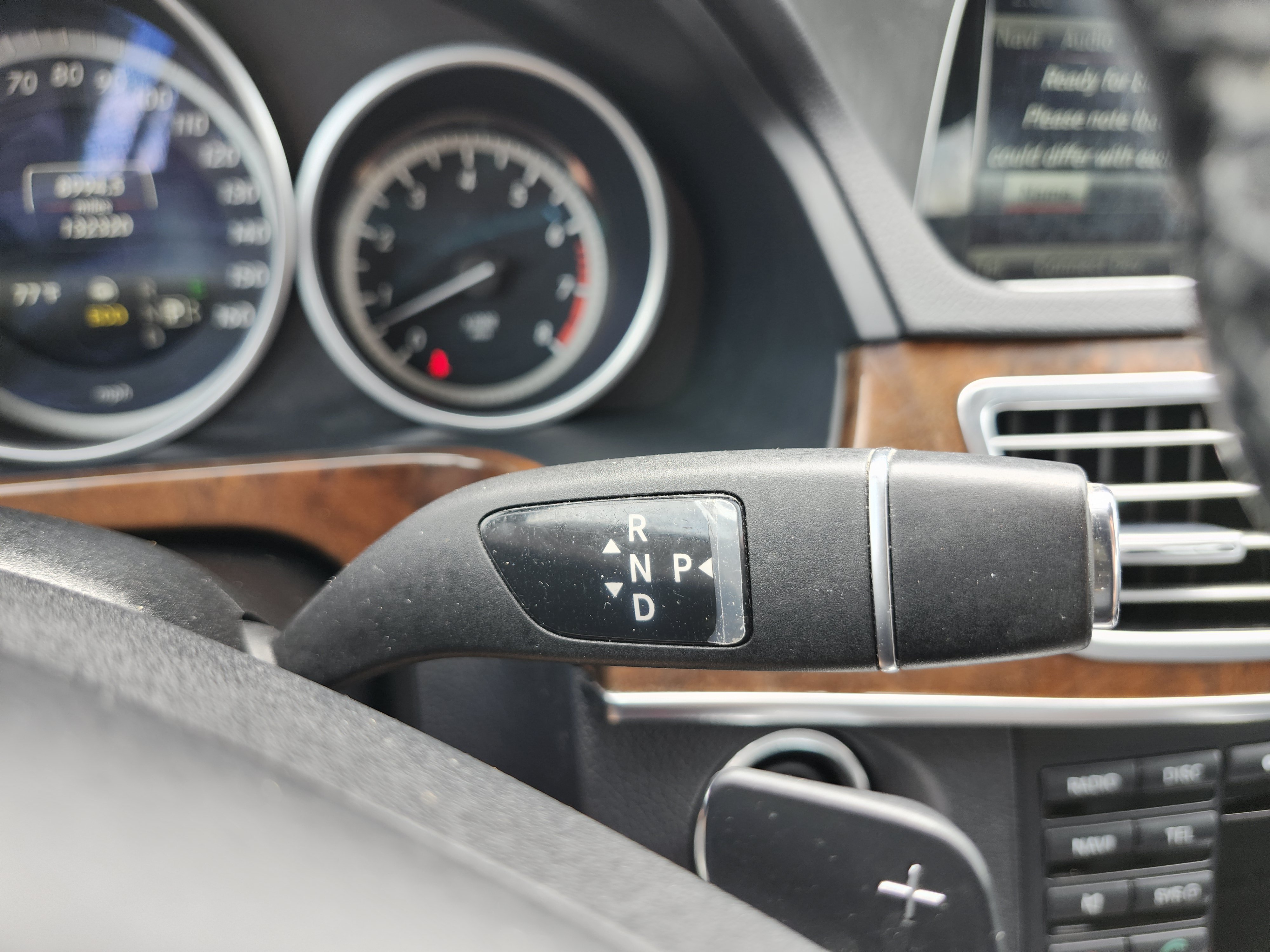 Used 2014 Mercedes-Benz E 350 4MATIC Wagon image 34