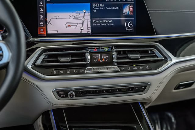 Used 2020 BMW X7 xDrive40i w/ M Sport Package AWD/4WD image 29