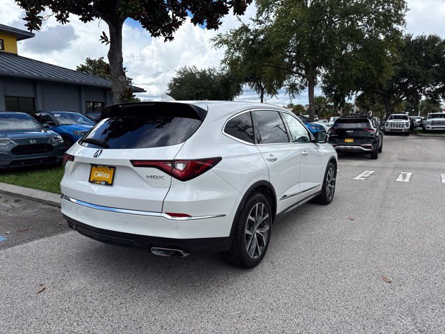Used 2023 Acura MDX w/ Technology Package FWD image 7