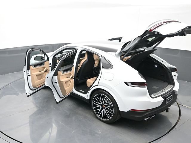 New 2026 Porsche Cayenne E-Hybrid Coupe image 29