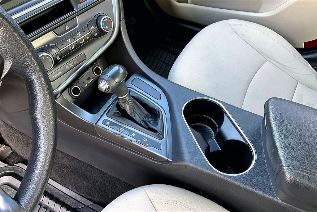Used 2015 Kia Optima LX image 15