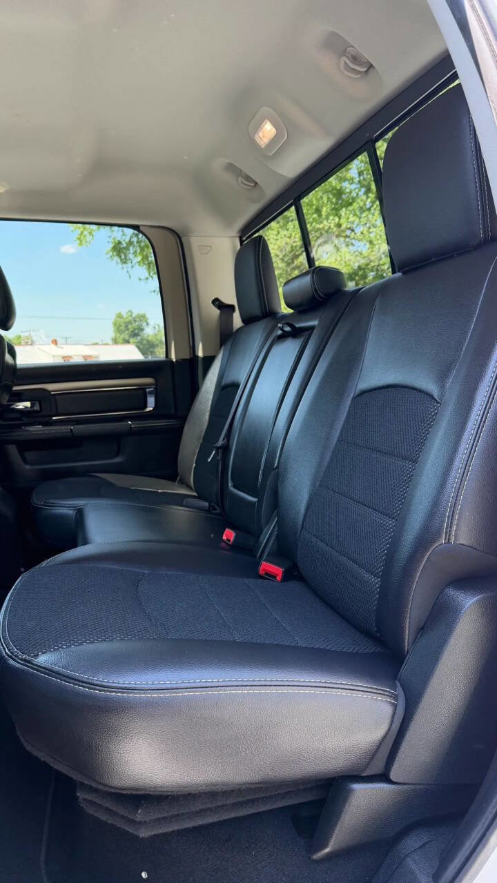Used 2018 RAM 2500 Big Horn w/ Sport Appearance Group image 21