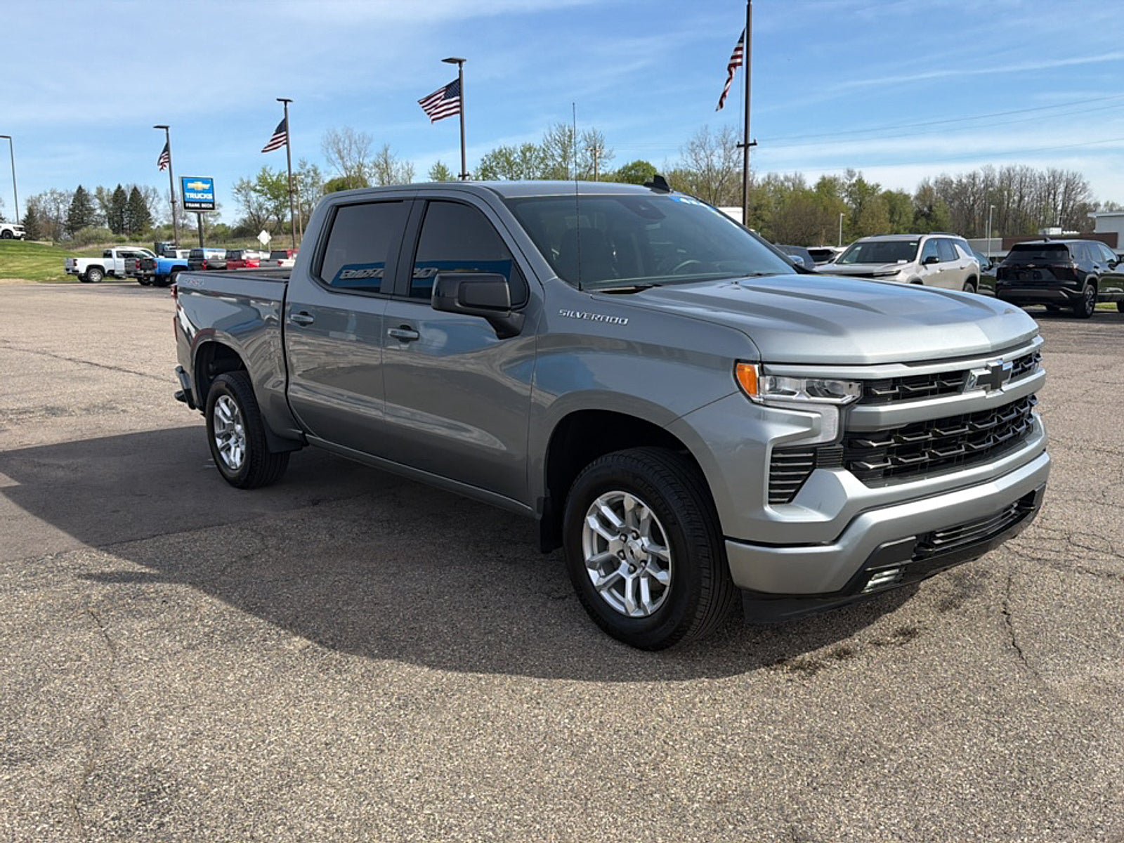Used 2026 Chevrolet Silverado 1500 RST AWD/4WD image 3