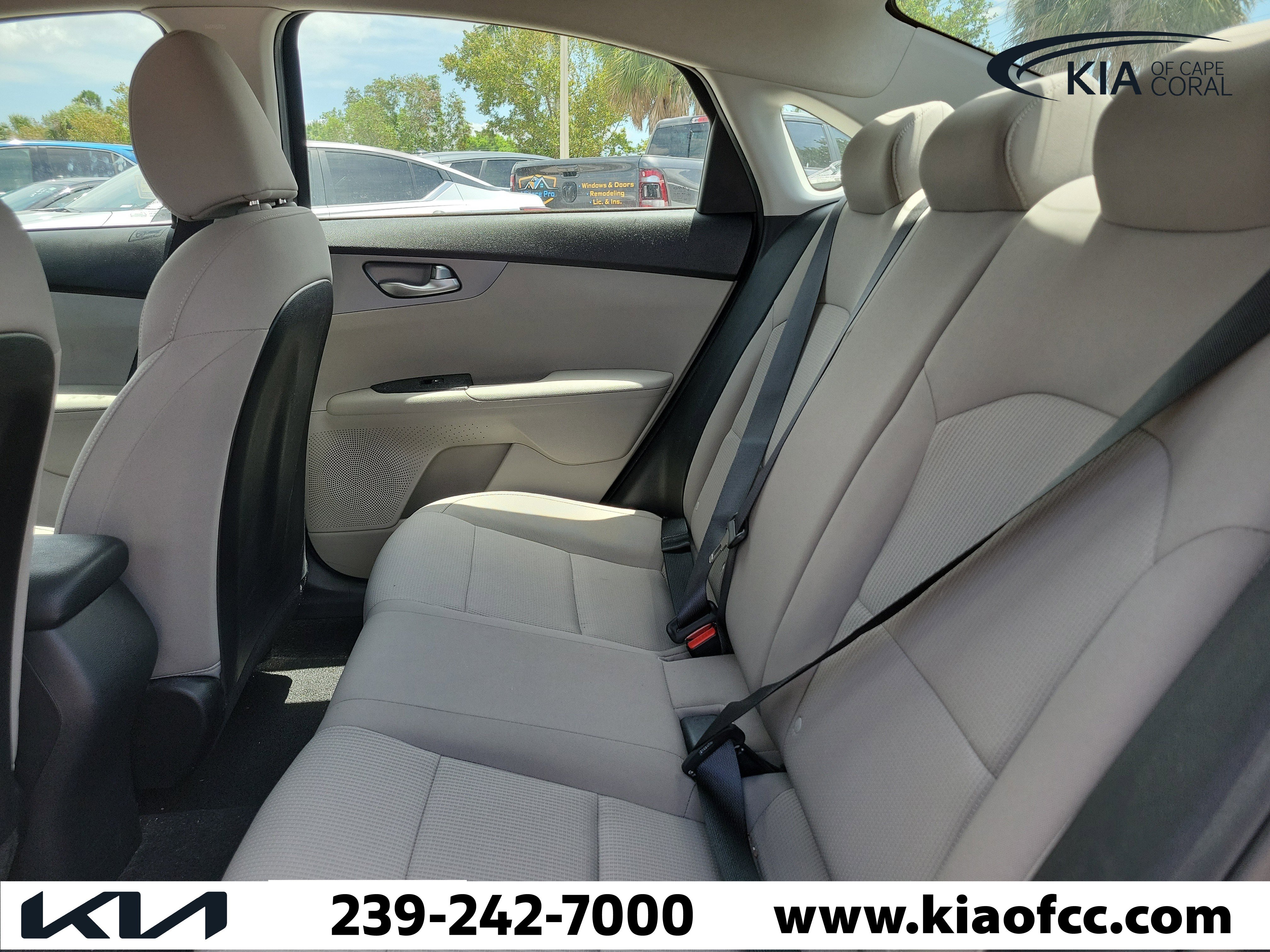 Used 2020 Kia Forte LXS FWD image 13