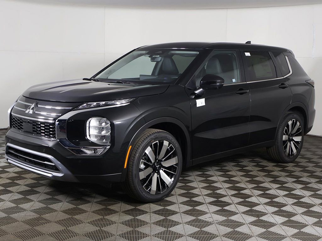 New 2026 Mitsubishi Outlander SE image 8