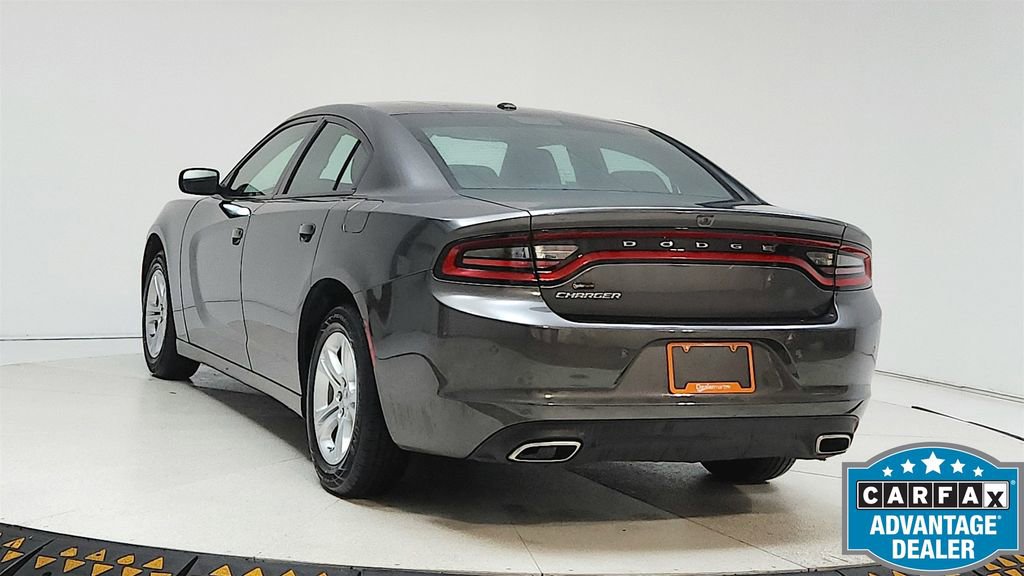 Used 2022 Dodge Charger SXT image 4