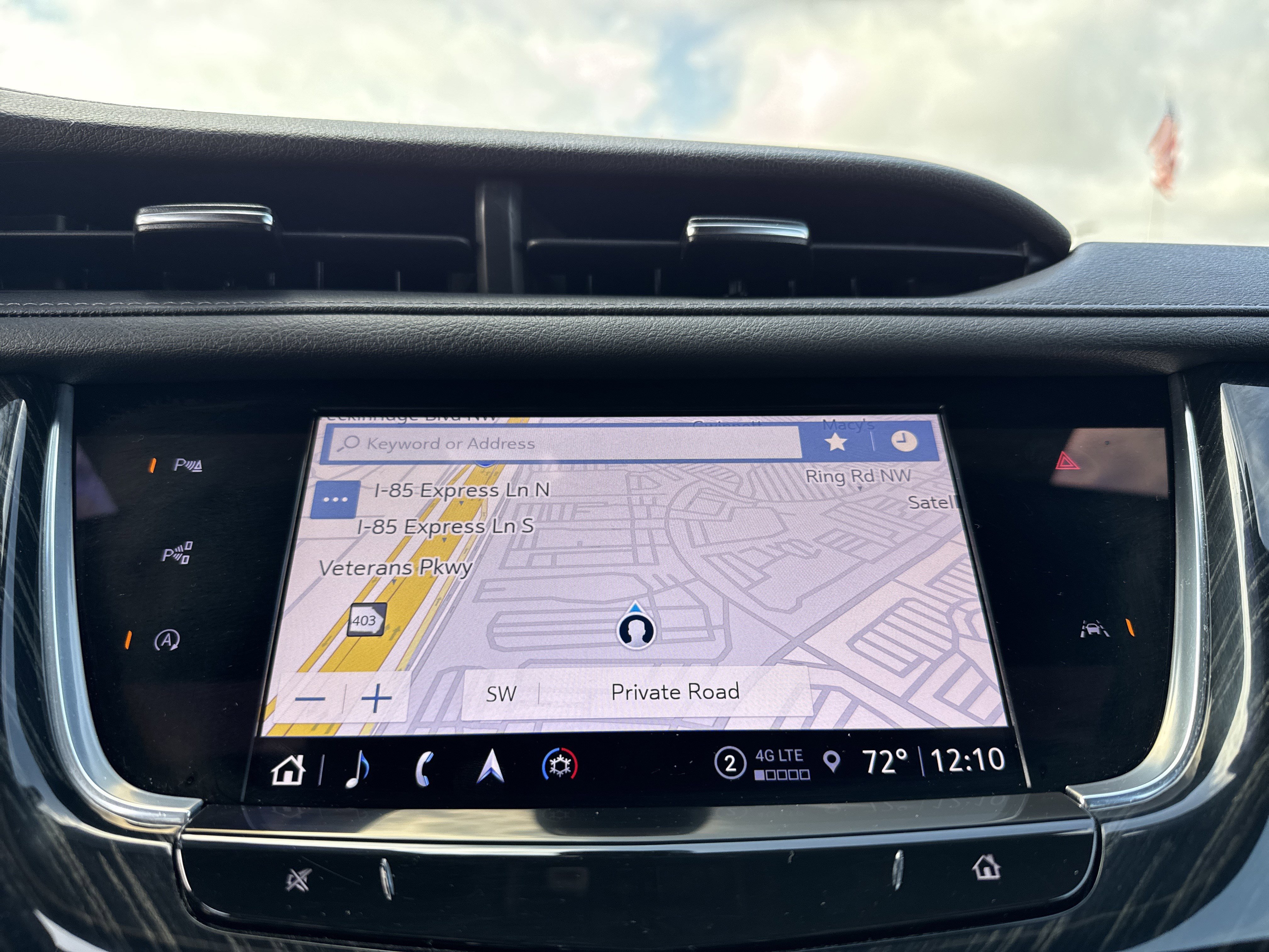 Used 2022 Cadillac XT6 Premium Luxury w/ Technology Package image 25