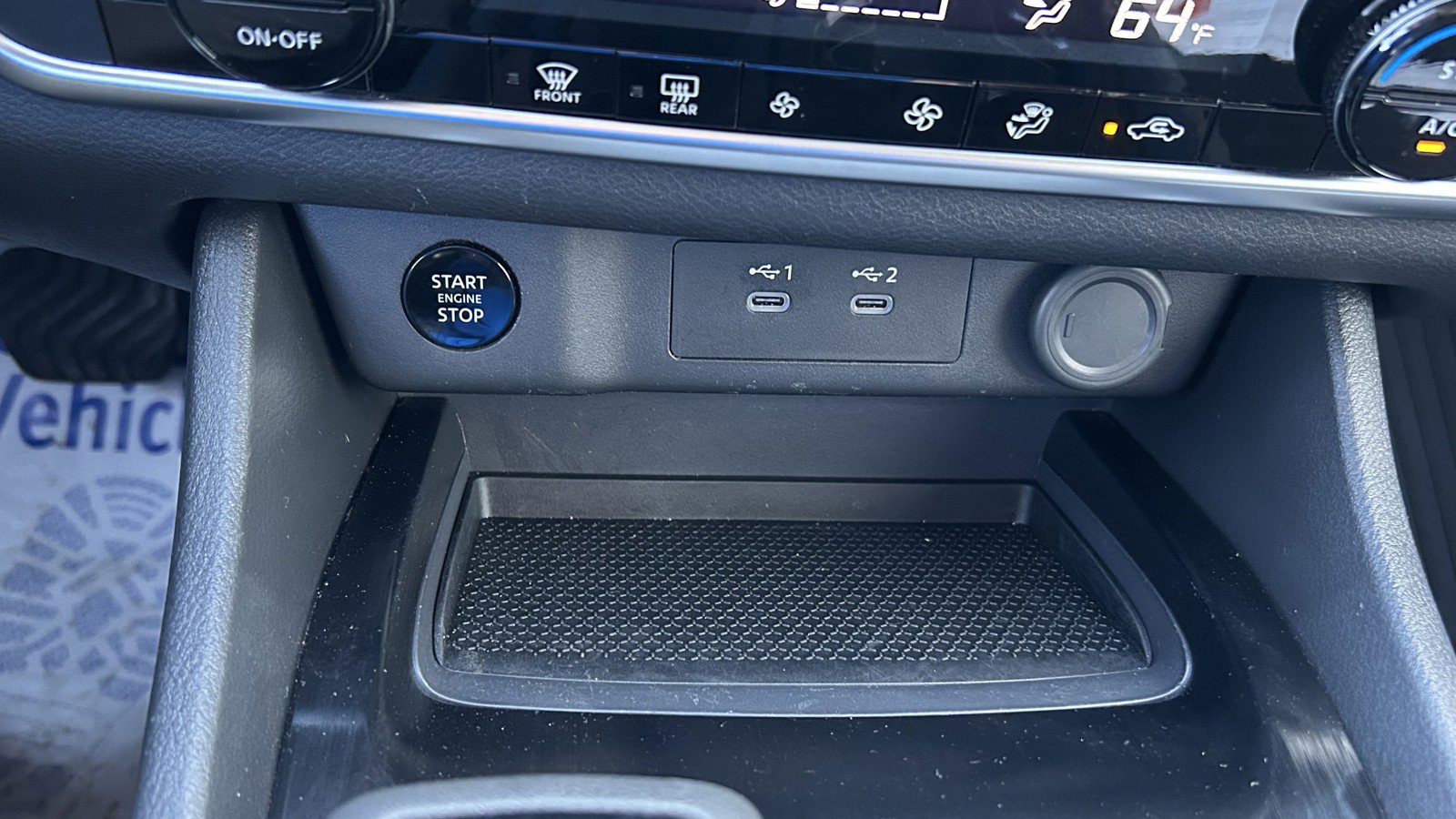Used 2025 Nissan Rogue SV image 29