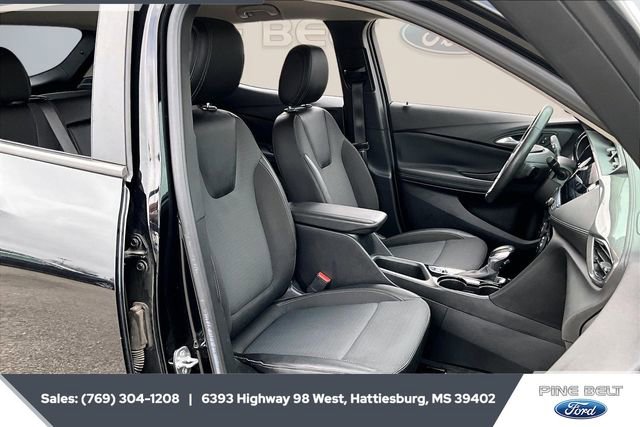 Used 2022 Buick Encore GX Select w/ Advanced Technology Package image 6