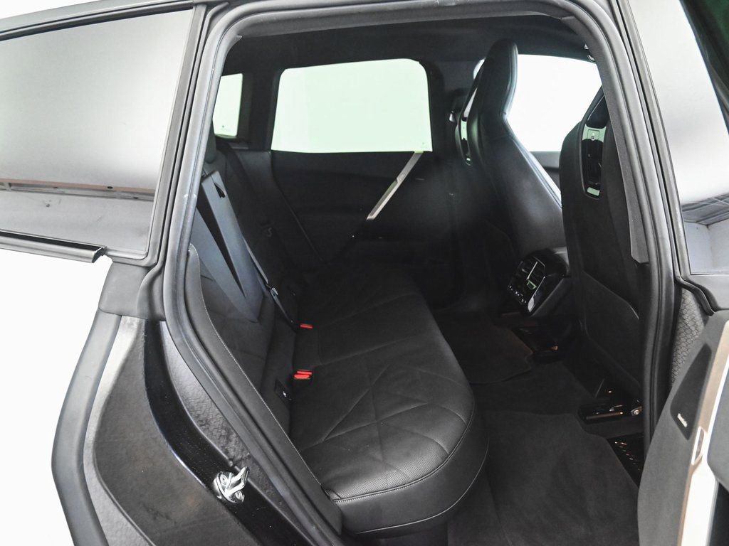 Used 2024 BMW iX xDrive50 w/ Premium Package AWD/4WD image 31