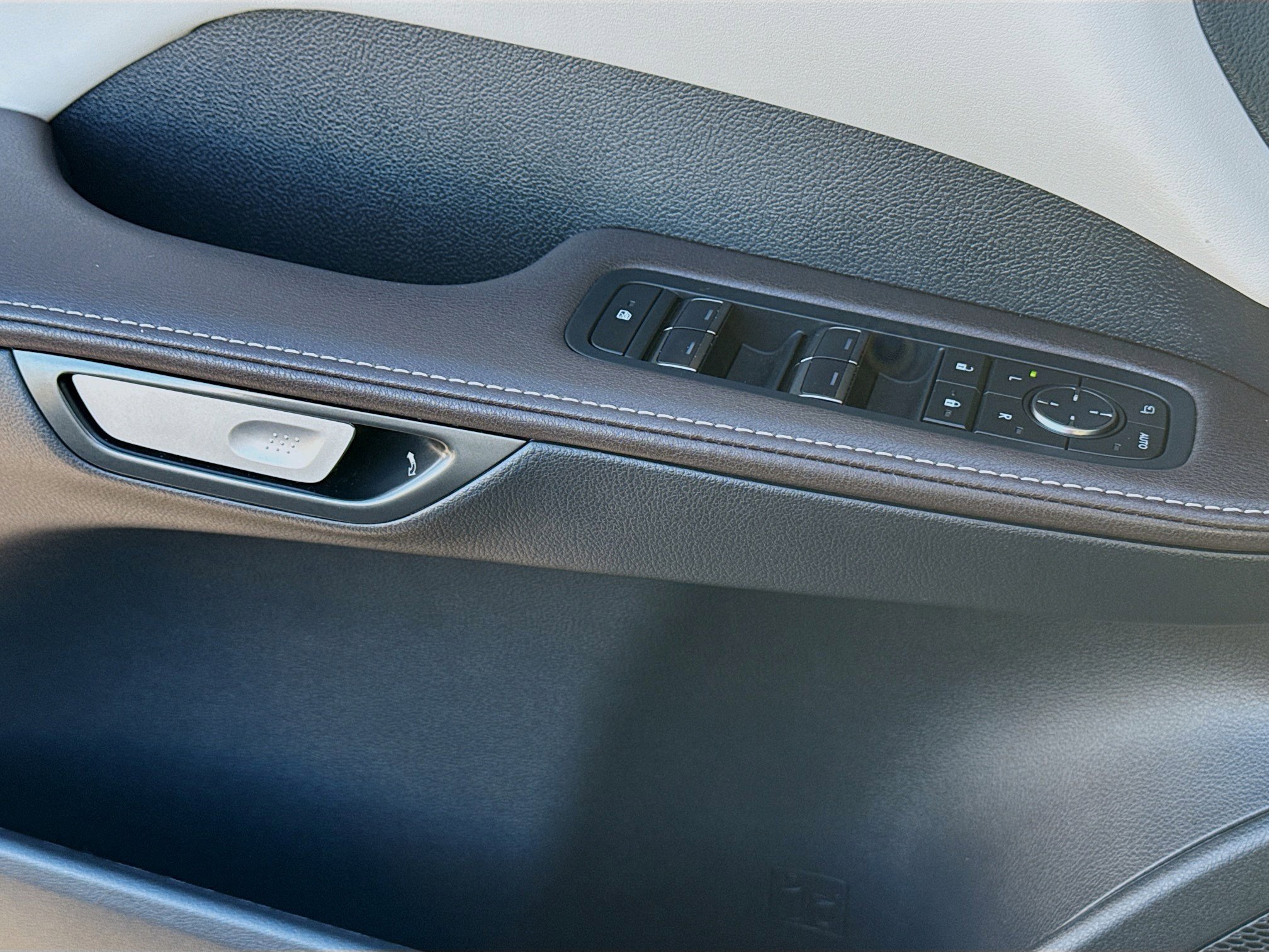 Used 2024 Lexus RX 350 FWD image 24