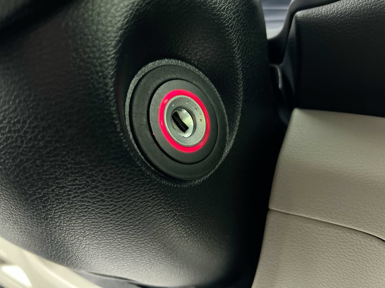 Used 2023 Kia Soul LX w/ LX Technology Package FWD image 21