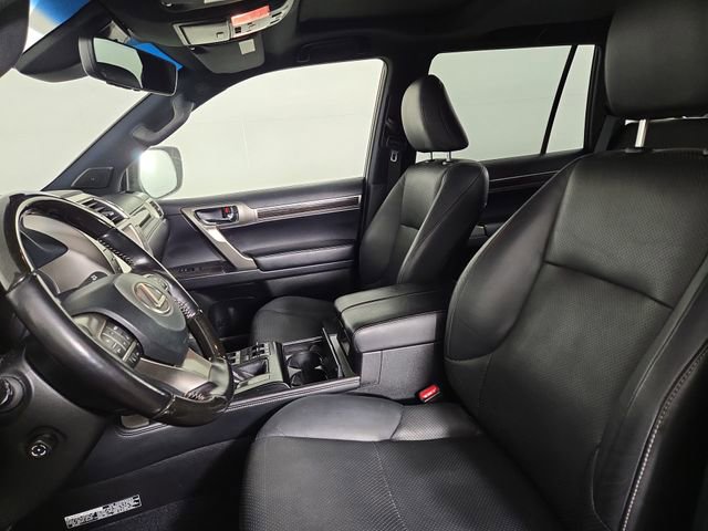 Certified 2020 Lexus GX 460 Luxury w/ Accessory Package AWD/4WD image 15