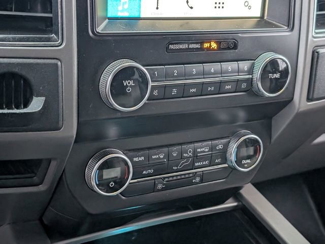 Used 2019 Ford Expedition Max XLT image 21