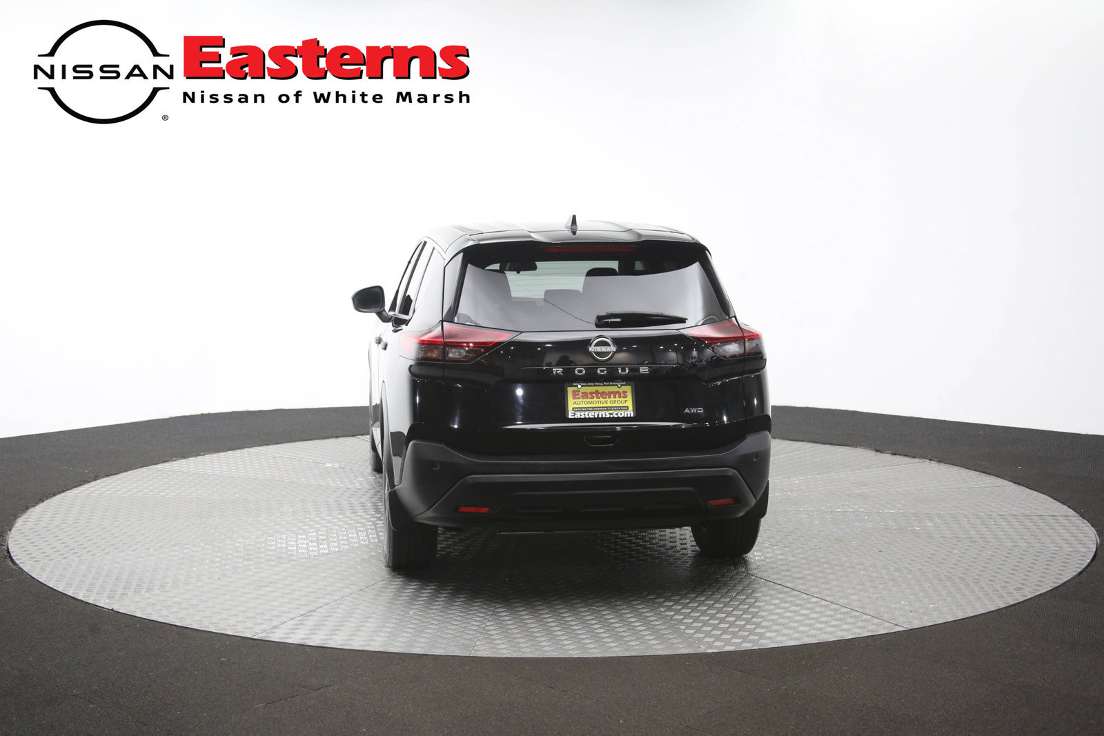 Used 2023 Nissan Rogue S AWD/4WD image 32