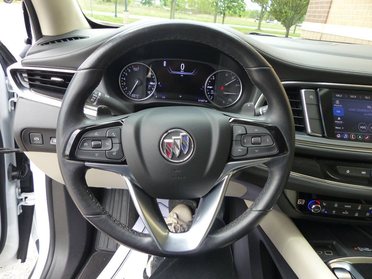 Used 2022 Buick Enclave Premium w/ Surround and Sites Package FWD image 27