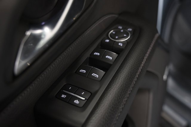 Used 2023 GMC Yukon Denali AWD/4WD image 22