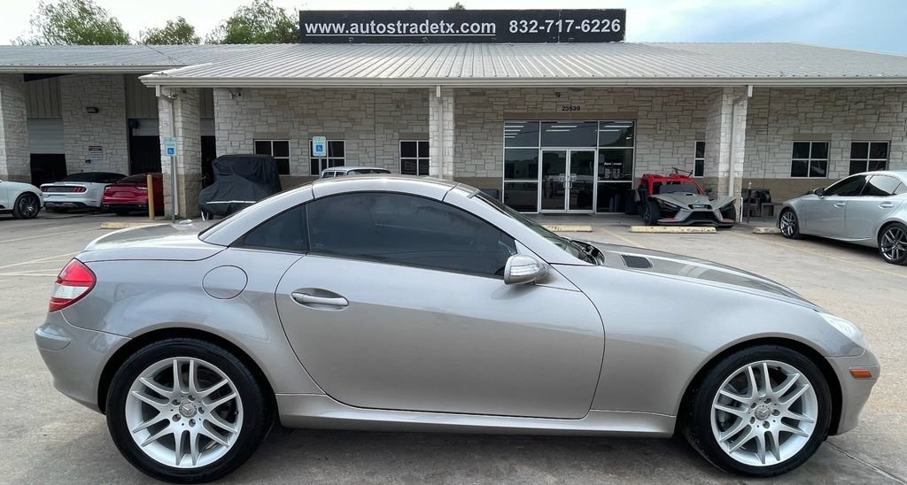 Used 2007 Mercedes-Benz SLK 280 w/ Premium Pkg I image 6