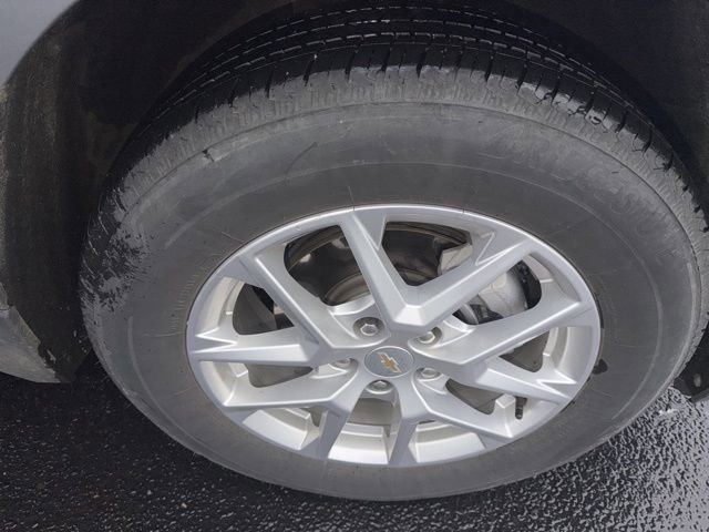 Used 2023 Chevrolet Equinox LT w/ LPO, Floor Liner Package image 26