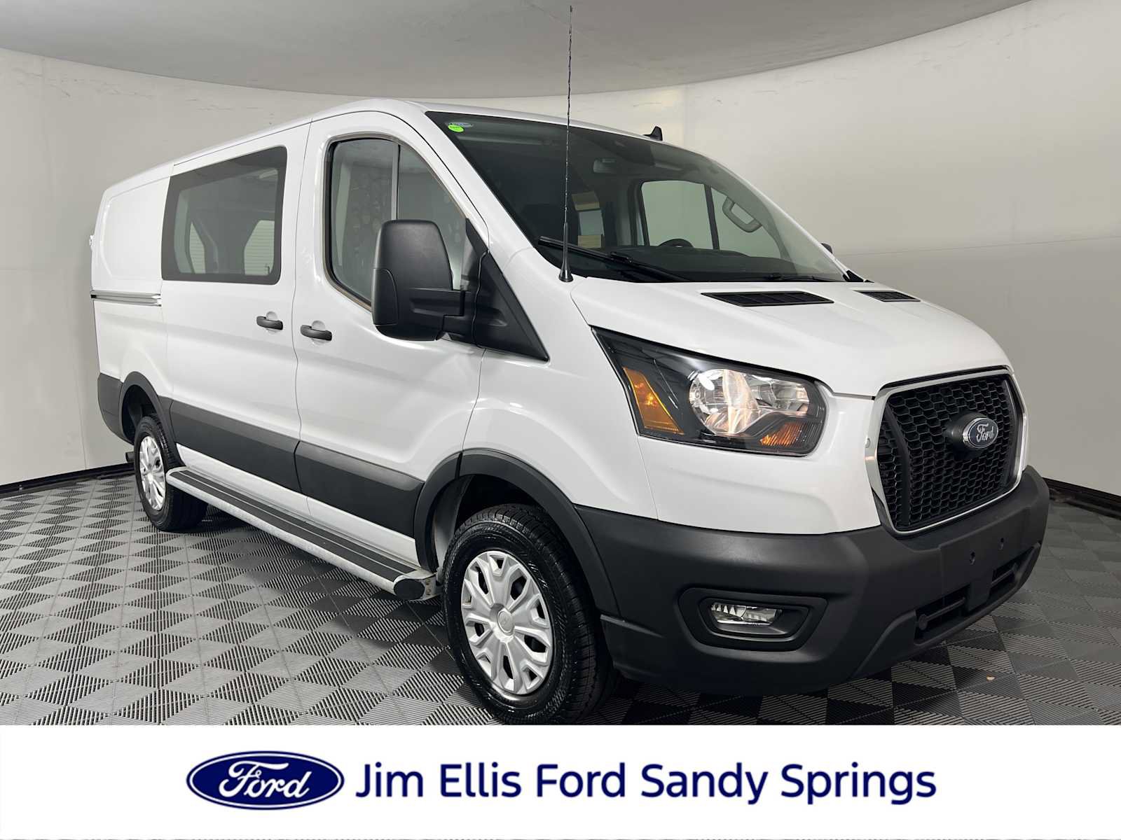 Used 2025 Ford Transit 250 Low Roof w/ Exterior Upgrade Package RWD video 1
