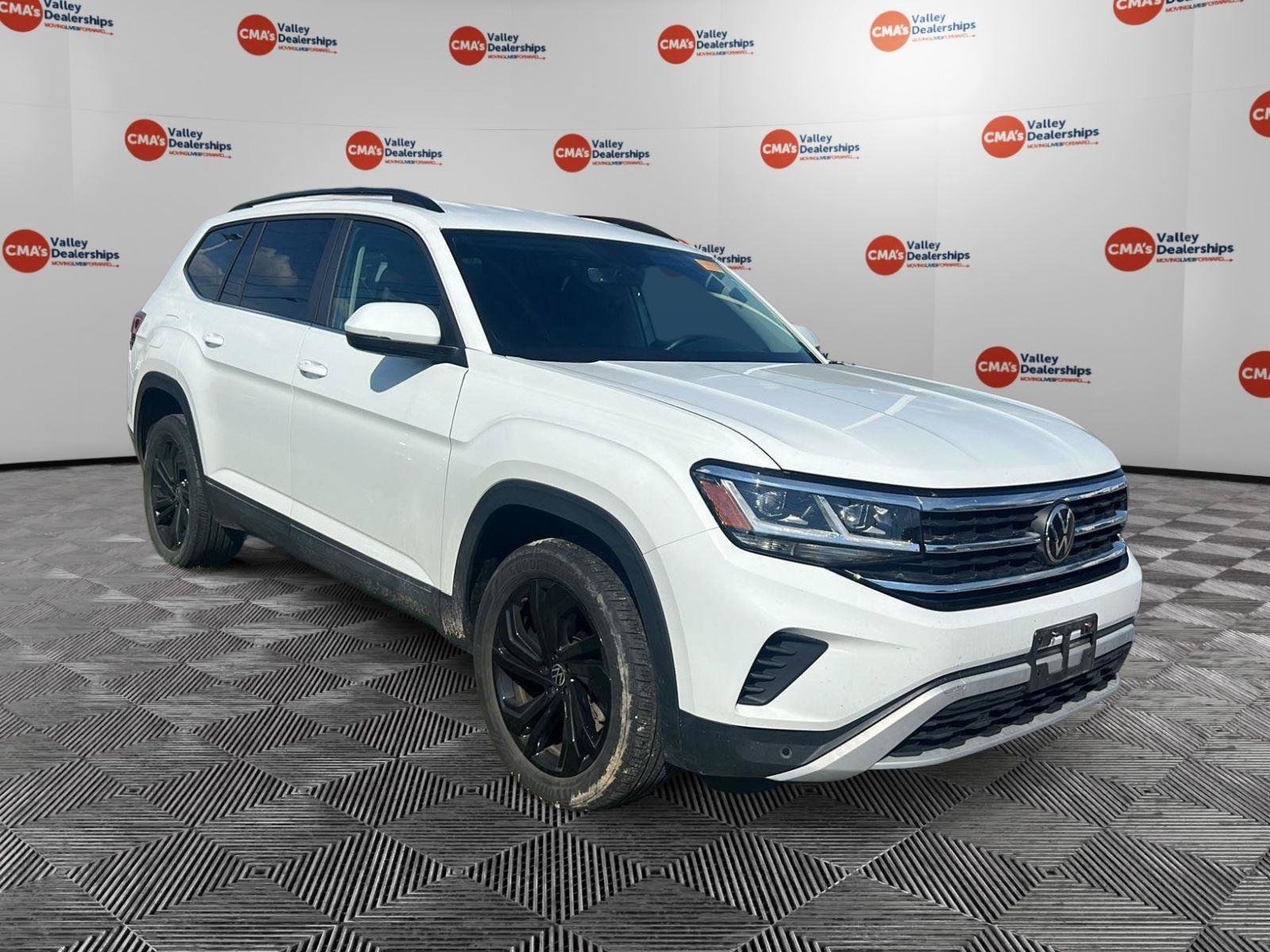 Used 2023 Volkswagen Atlas SE w/ Black Wheel Package AWD/4WD image 18