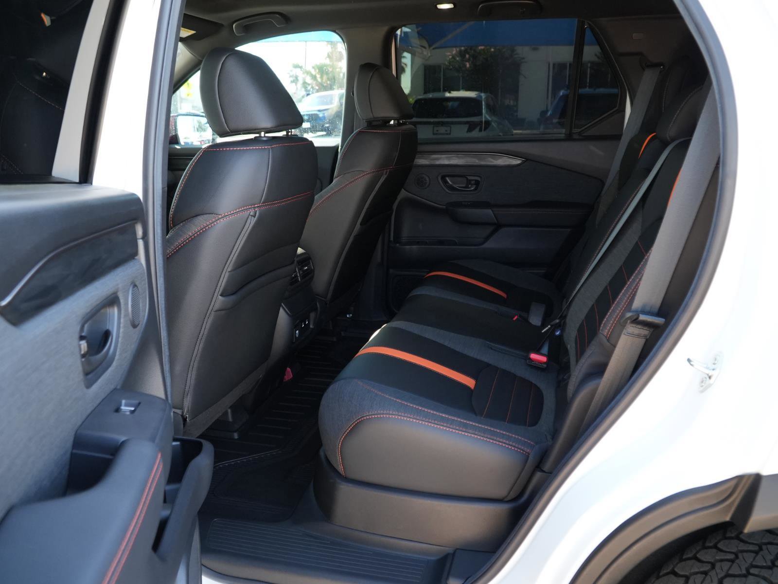 Used 2026 Honda Passport TrailSport image 19