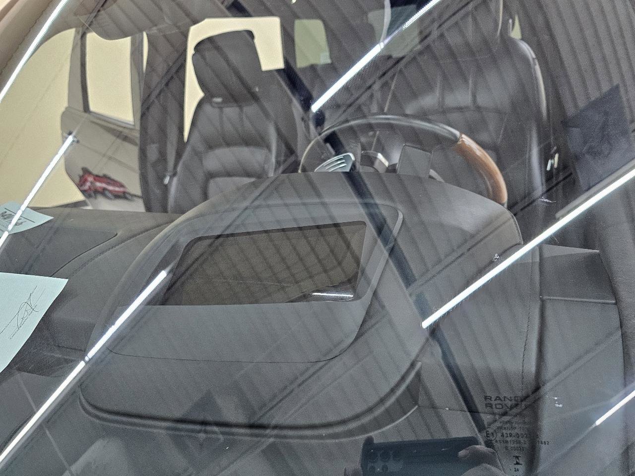 Used 2021 Land Rover Range Rover Long Wheelbase Autobiography image 35