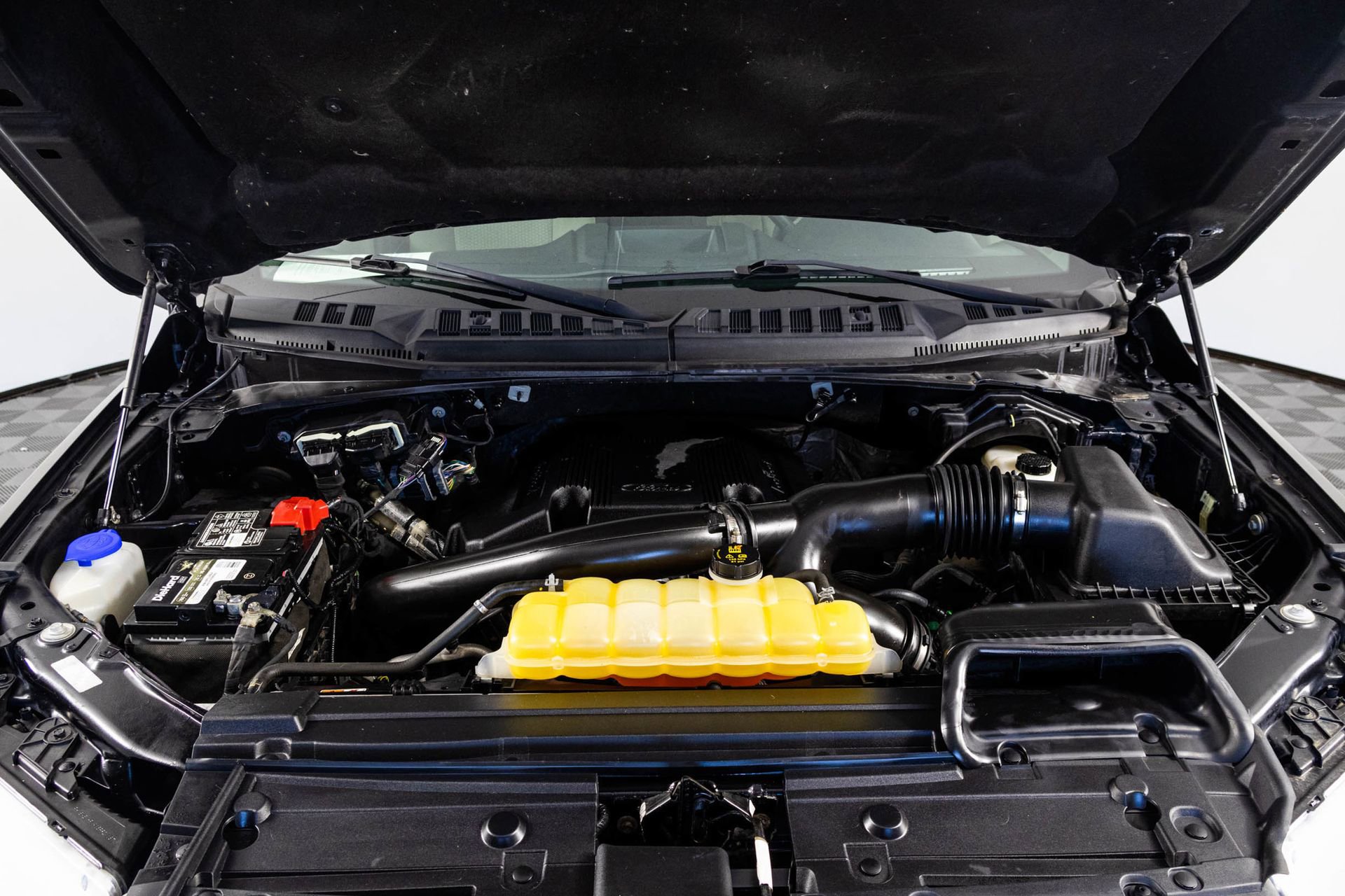 Used 2018 Ford F150 XLT image 42