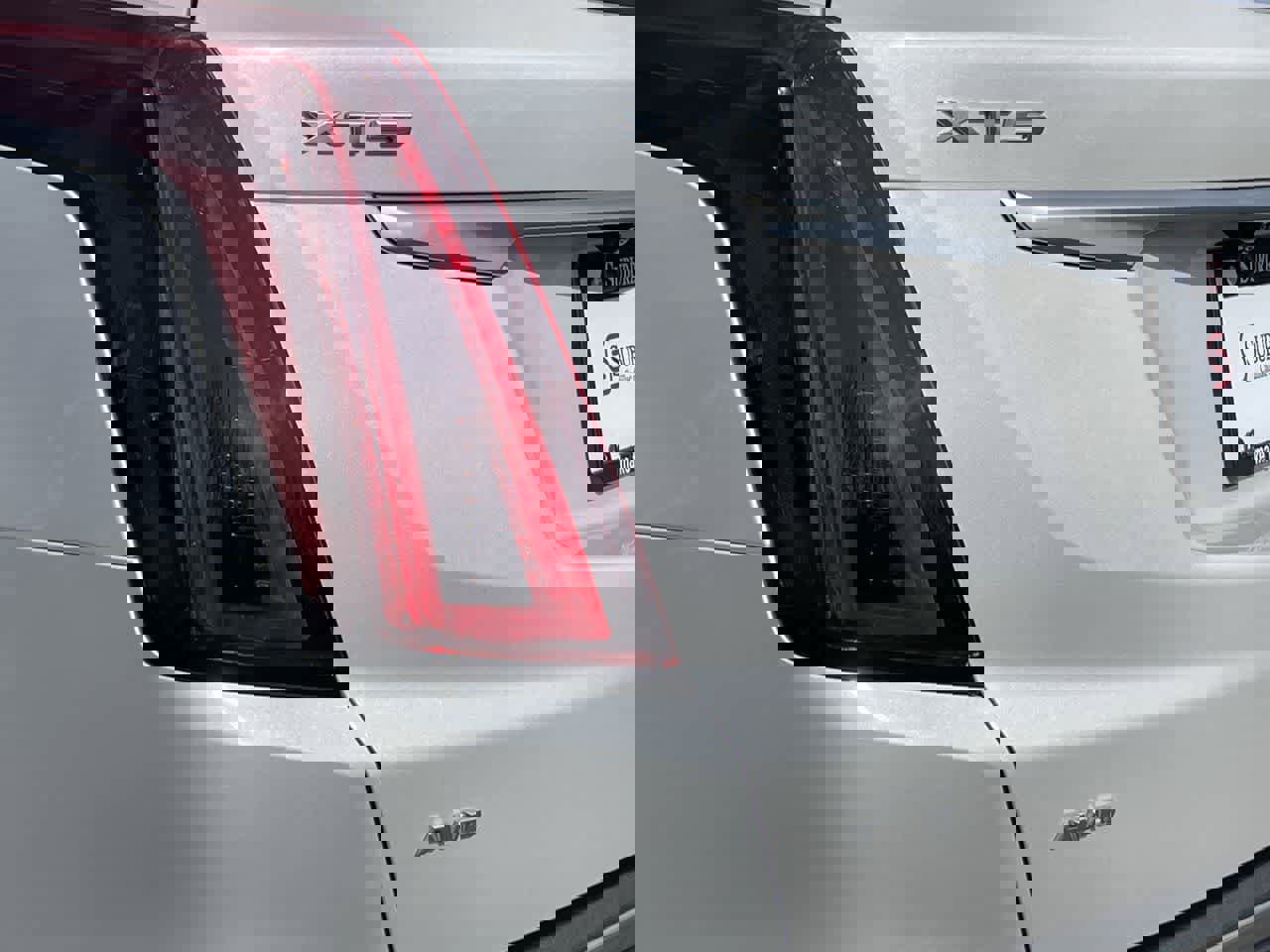 Certified 2023 Cadillac XT5 Premium Luxury w/ LPO, Floor Liner Package image 40