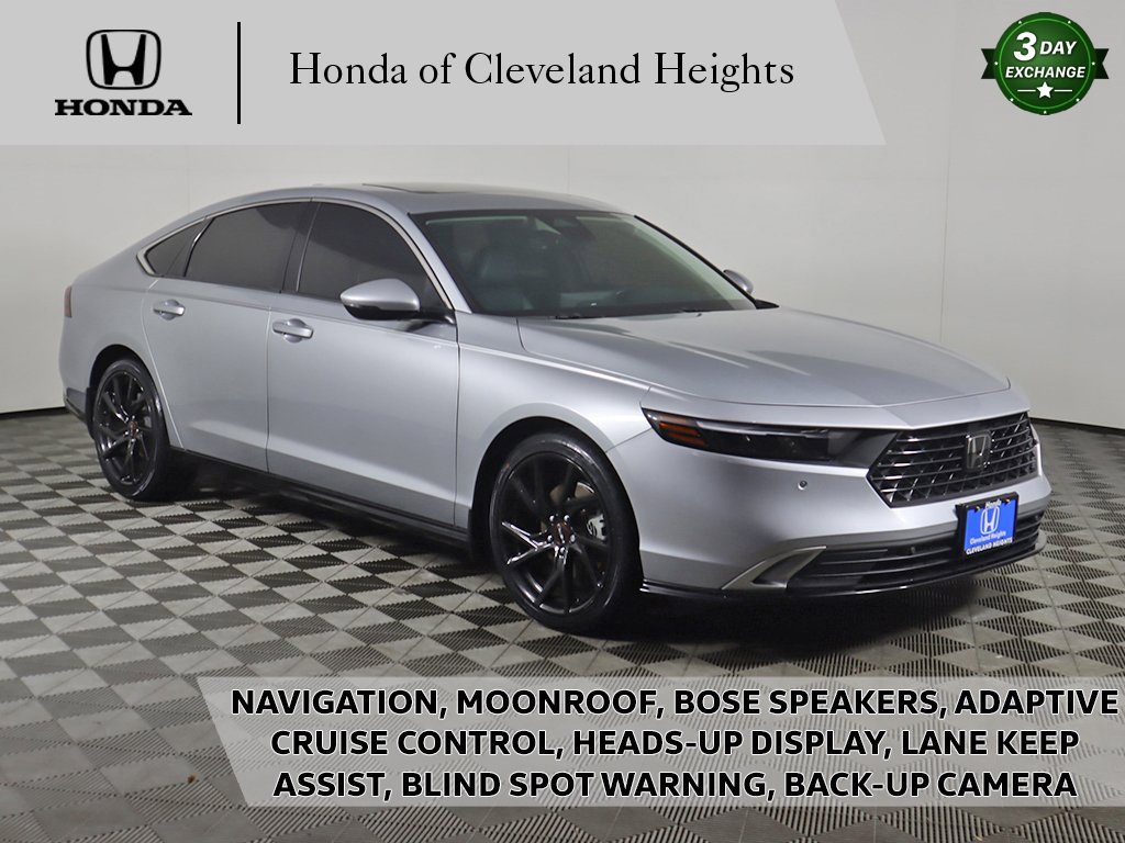 Used 2024 Honda Accord Touring image 1
