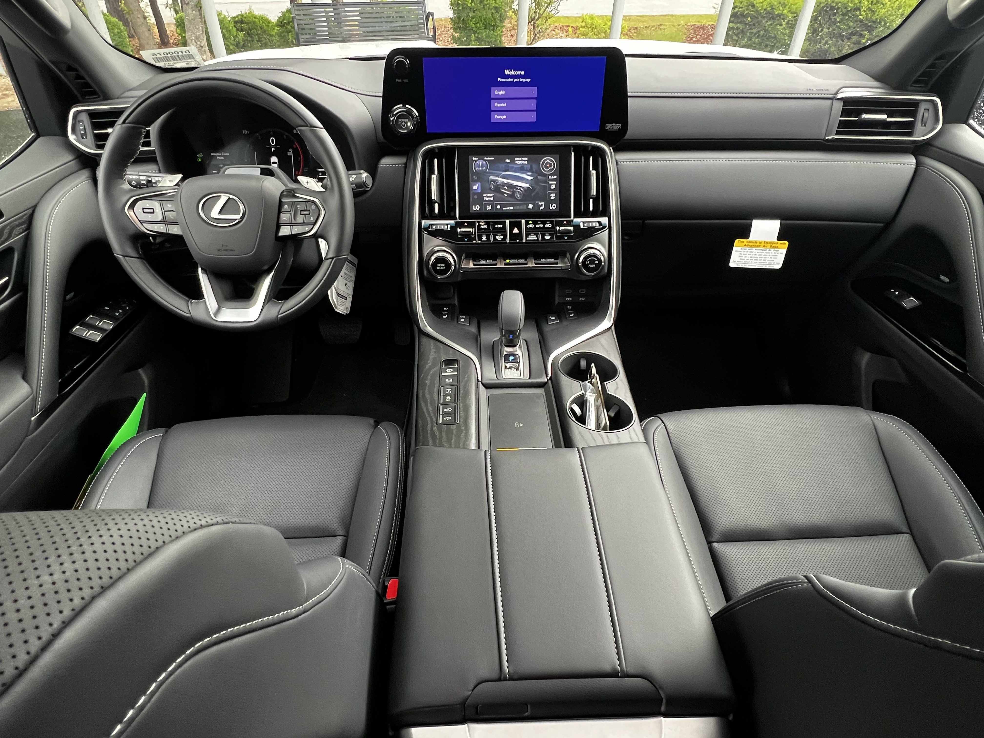 New 2026 Lexus LX 700h Luxury AWD/4WD image 24