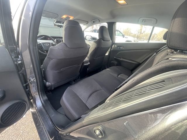 Used 2022 Toyota Prius Prime LE image 16