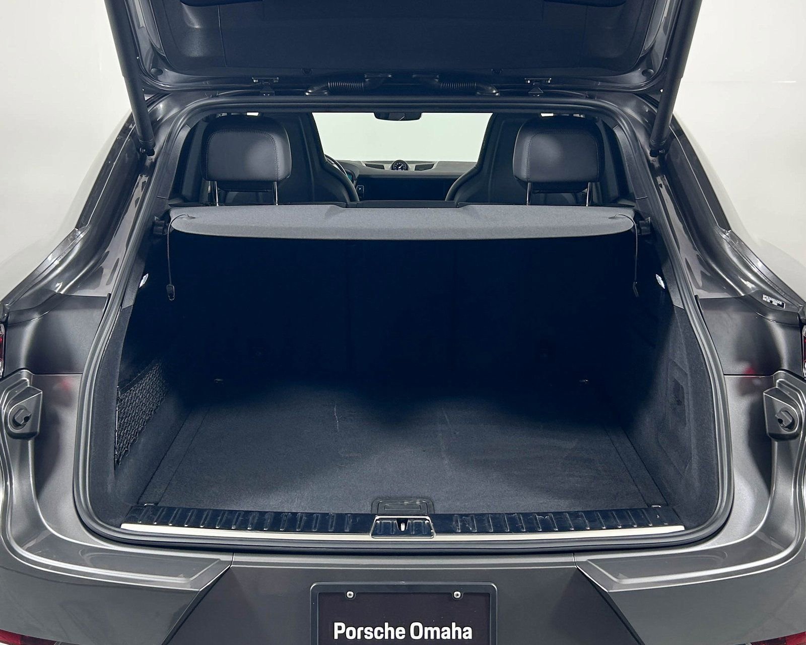 Certified 2024 Porsche Cayenne S AWD/4WD image 29
