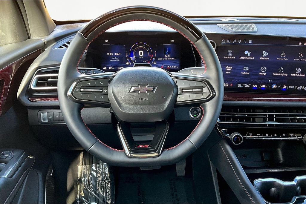 Used 2024 Chevrolet Traverse RS w/ LPO, Floor Liner Package image 5