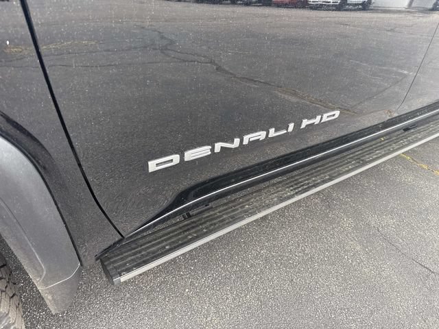 Used 2026 GMC Sierra 2500 Denali Ultimate AWD/4WD image 13